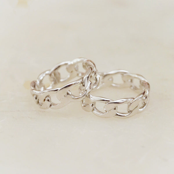 Silver link rings