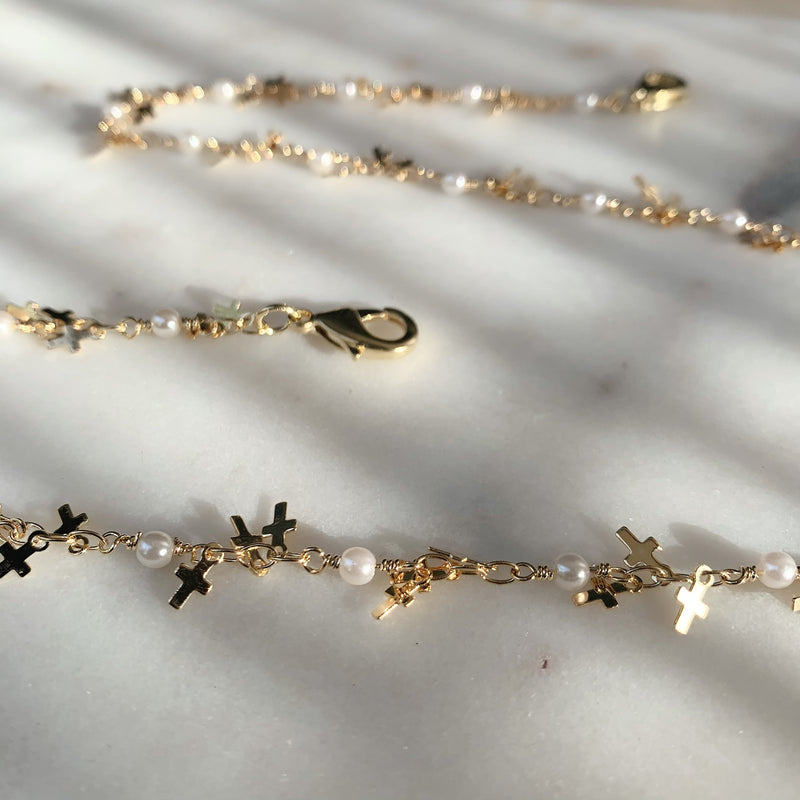 Mini Cross + Pearl Mask Chain