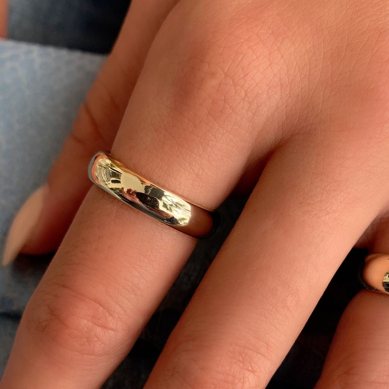 Sleek Gold Rings