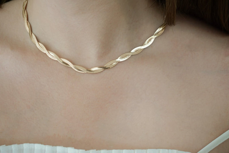 Betty’s Braided Herringbone Necklace